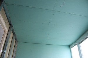 Потолок на балконе и лоджии. Варианты отделки с фото